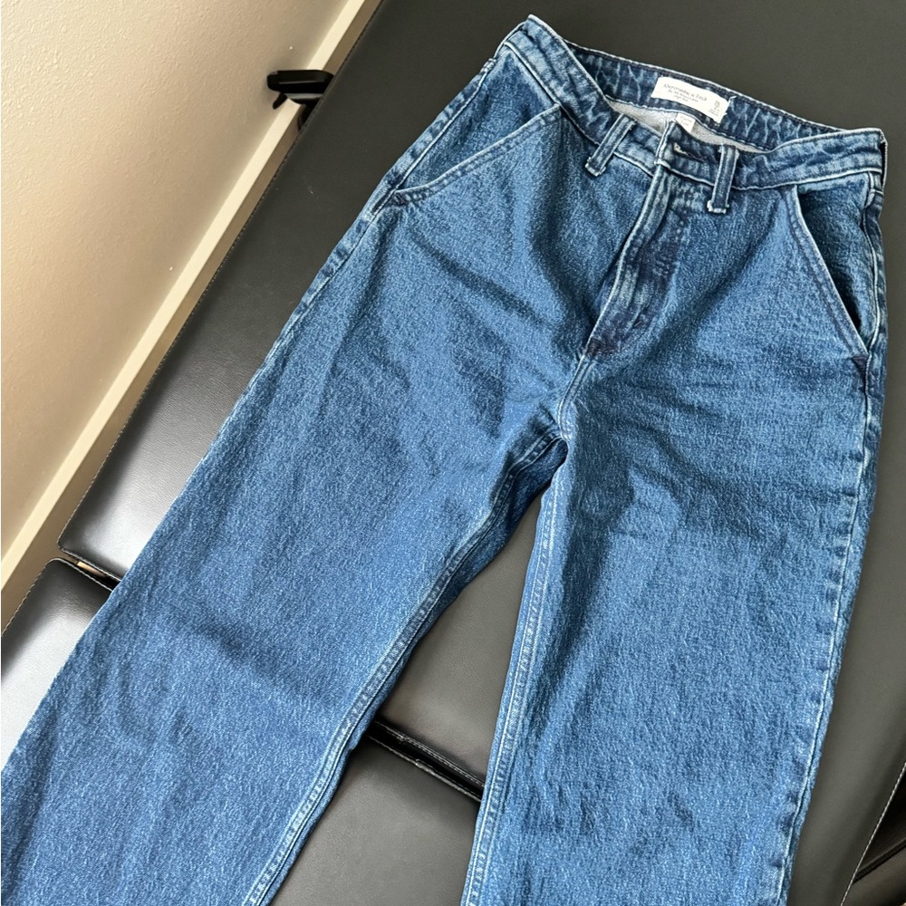 Abercrombie High Rise 90s Relaxed Jean (dark With Trouser Pockets) curve love - Picture 2 of 4